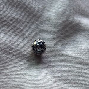 Pandora Vintage Silver Charm Bead T